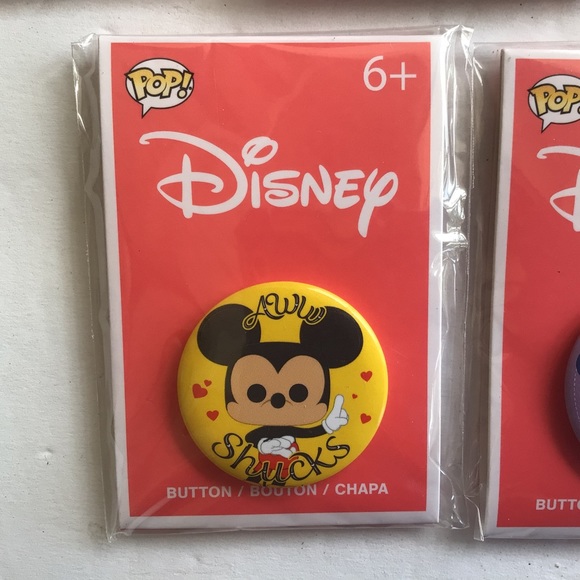 DISNEY VALENTINES DAY FUNKO SET OF 7 PINS NWT - Picture 10 of 13